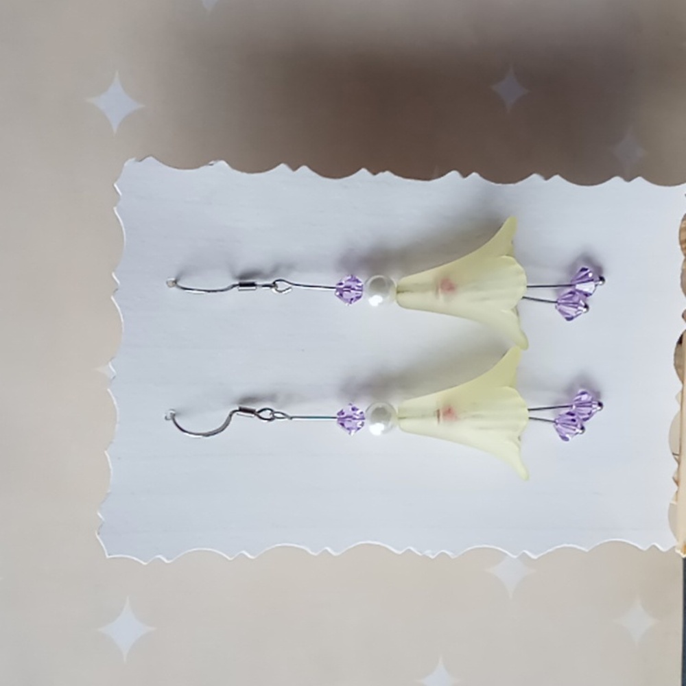 "Belle's Garden" Earrings